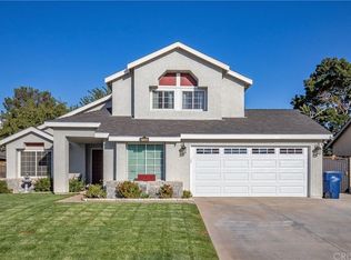 37334 Starcrest St, Palmdale, CA 93550