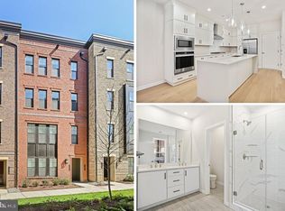 7454 Backett Wood Ter #403, McLean, VA 22102