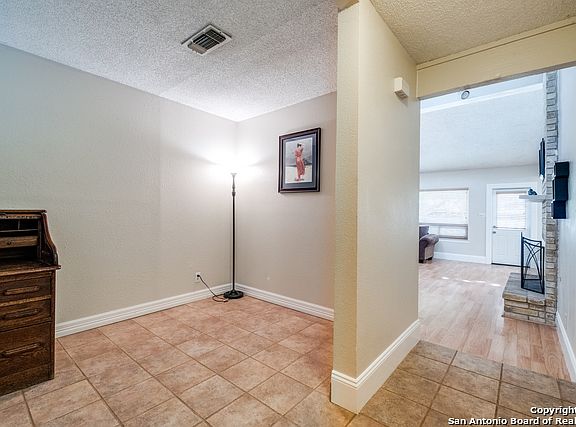 5th image of 9210 Wickheather St