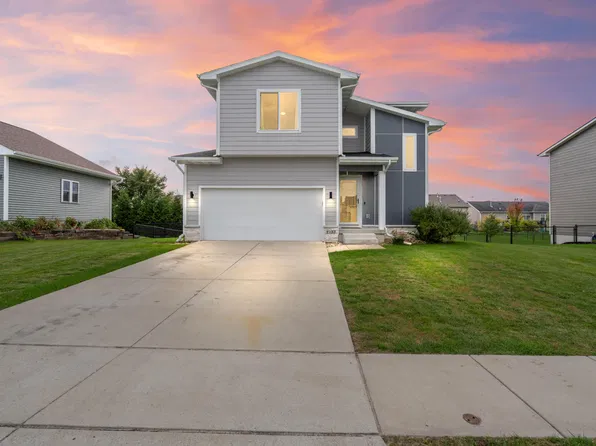 1232 Apache St, Nevada, IA 50201