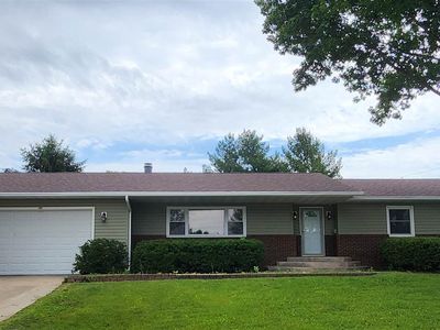 810 11th St, Kalona, IA, 52247