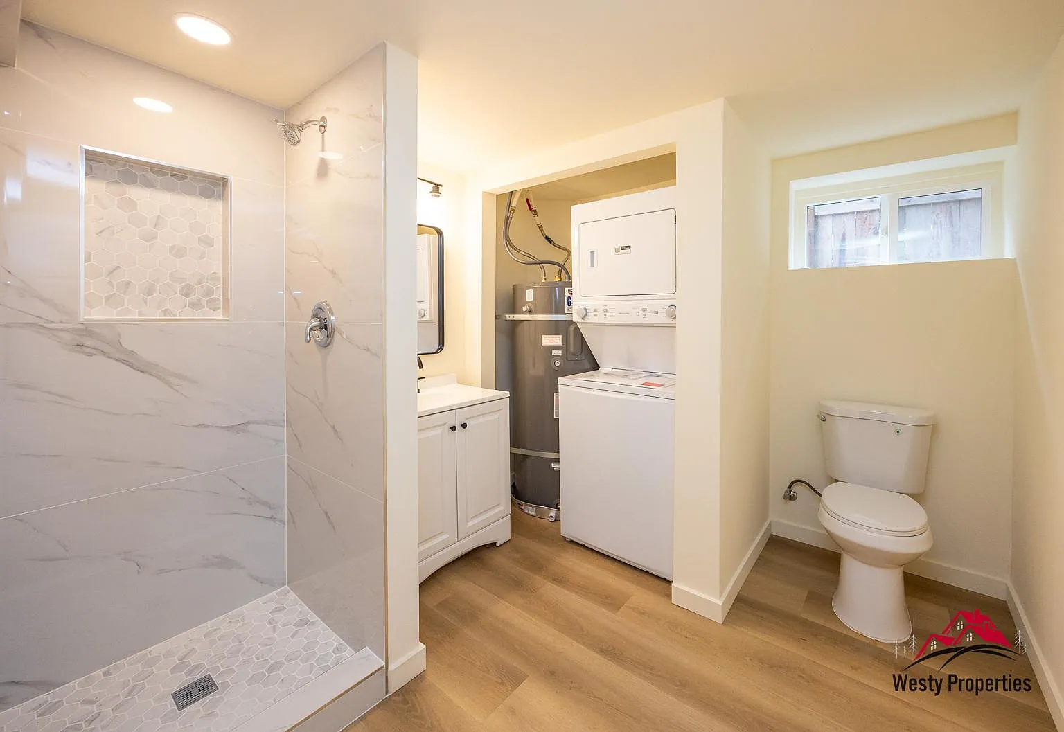 542 NE Brazee St — Photo 3
