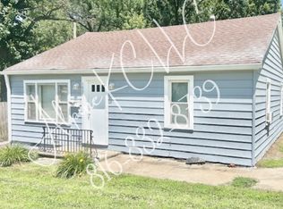 1605 S Sterling Ave, Independence, MO 64052