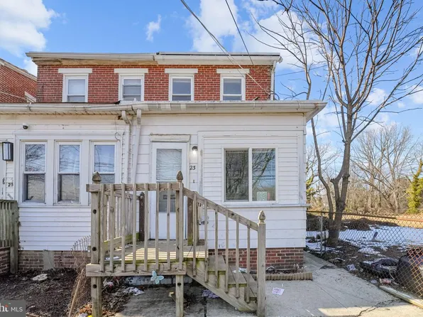 23 Yorke St, Salem, NJ 08079