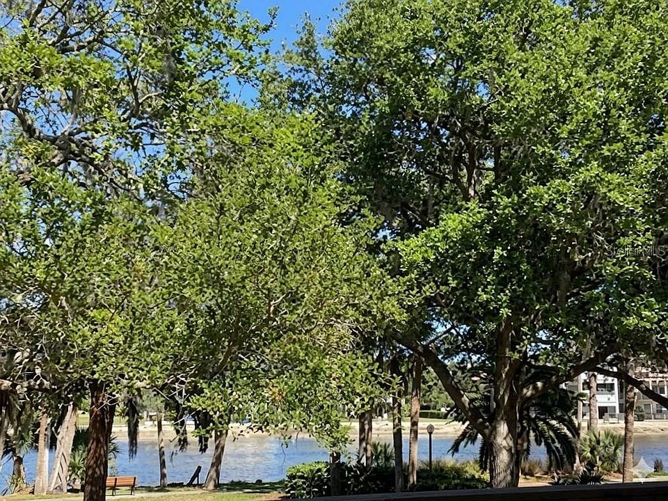 1st image of 95 Rivers Edge Ln #95