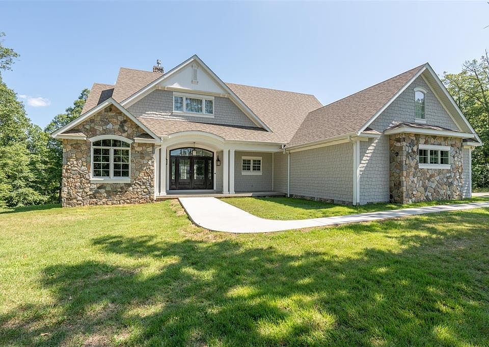 1st image of 111 Timber Valley Dr