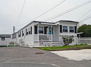 9 11th St, Wareham, MA 02571