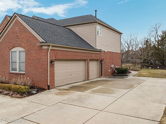 4th image of 6901 Reed Ct