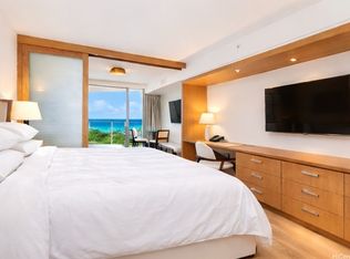 The Ritz-Carlton Residences Twr 2 - 383 Kalaimoku, Honolulu, HI 96815