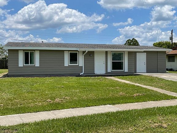 2nd image of 22187 Breezeswept Ave