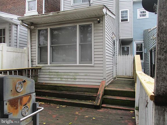 4th image of 122 Hewitt St
