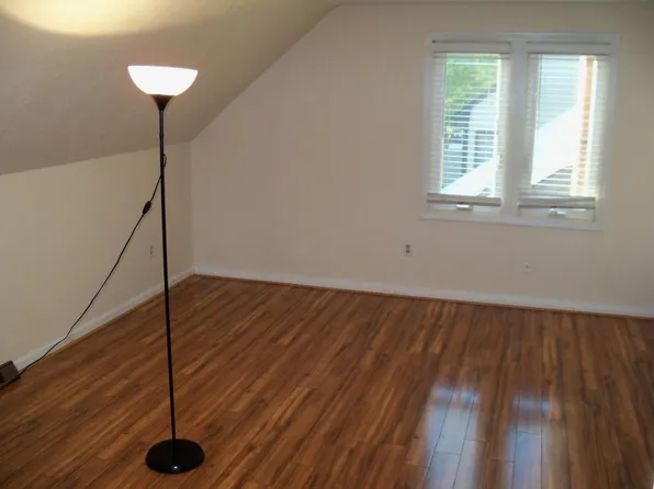 125 Copperwood Dr, Stoughton, MA 02072