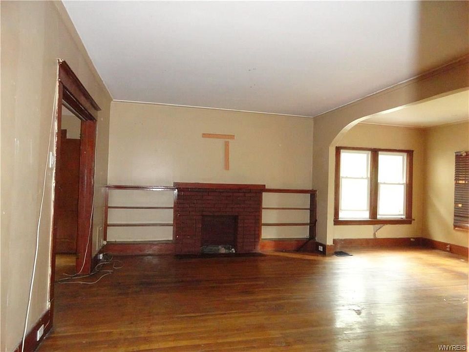 1st image of 223 Lisbon Ave