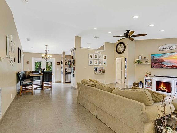 2nd image of 13264 53rd Ct N