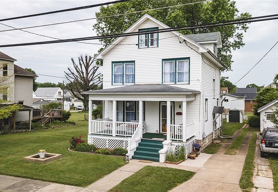 1st image of 3213 Hemlock Ave
