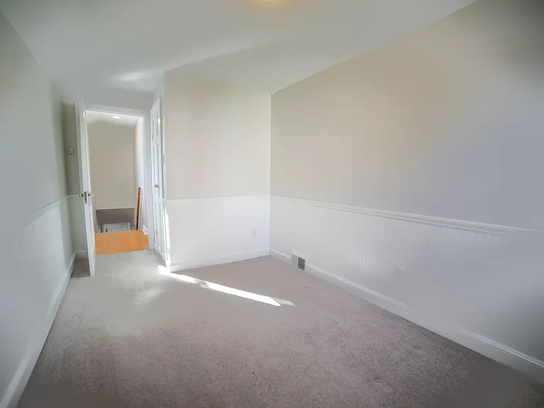 213 Heatherwood Rd — Photo 32