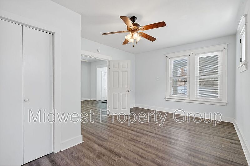 1st image of 8962 Burton Ave