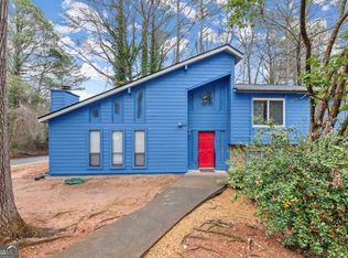 1310 S Lea Ct SE, Smyrna, GA