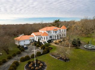 10 Ridge Rd, Newport, RI 02840