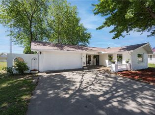 427 Catalpa St, Independence, KS 67301