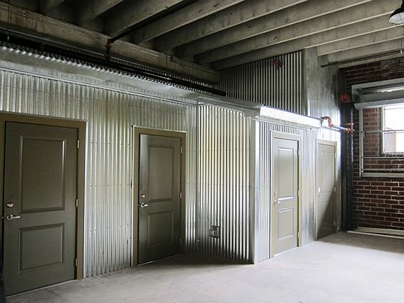 4th image of 100 S Houston St #3009