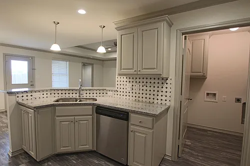 Beautiful 2 Bedroom 2 Bathroom Townhouse In South Tyler! 1/2 Off First Full Month Photo 1