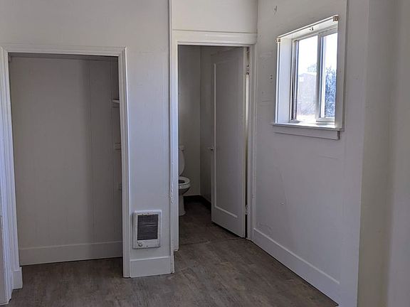 3rd image of 23475 Highway 99 E APT 1