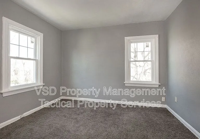 14717 Milverton Rd #UP — Photo 24