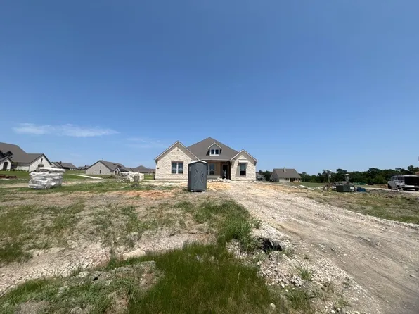 800 Monterey Cir, Van Alstyne, TX 75495