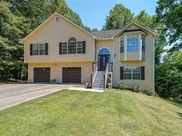 140 Oak Crest Ln, Dallas, GA 30132