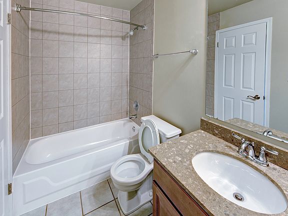 5th image of 1471 E Evergreen Dr APT 104