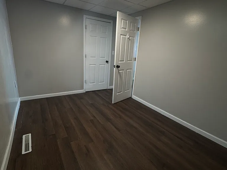 1001 Illinois St #4 — Photo 5