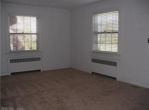 3rd image of 167 E Evans St