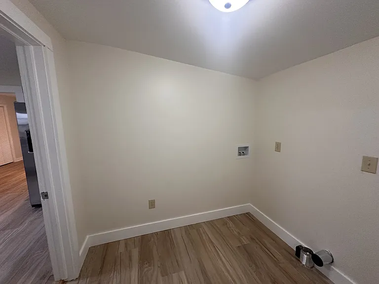 5256 Irish Rd — Photo 13