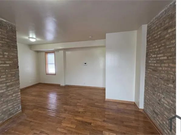 11027 S King Dr, Chicago, IL