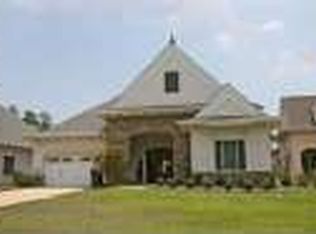 1221 S Moorings Dr, Wilmington, NC 28405
