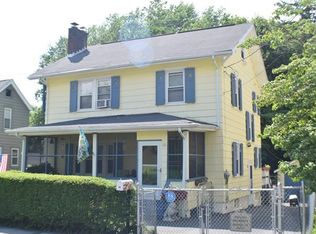 26 Commonwealth Ave, Middletown, NY 10940