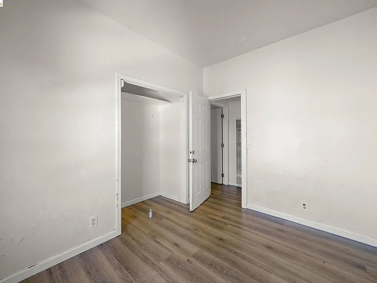 203 Bissell Ave #2 — Photo 8