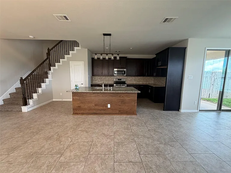 1234 Willow Plains Ln — Photo 5