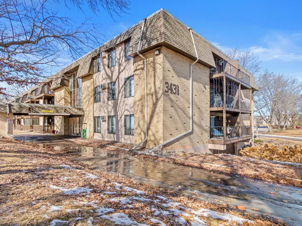 3431 Kent St APT 710, Shoreview, MN 55126
