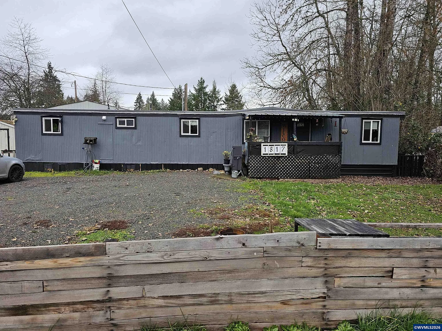 1817 Vine St photo 1