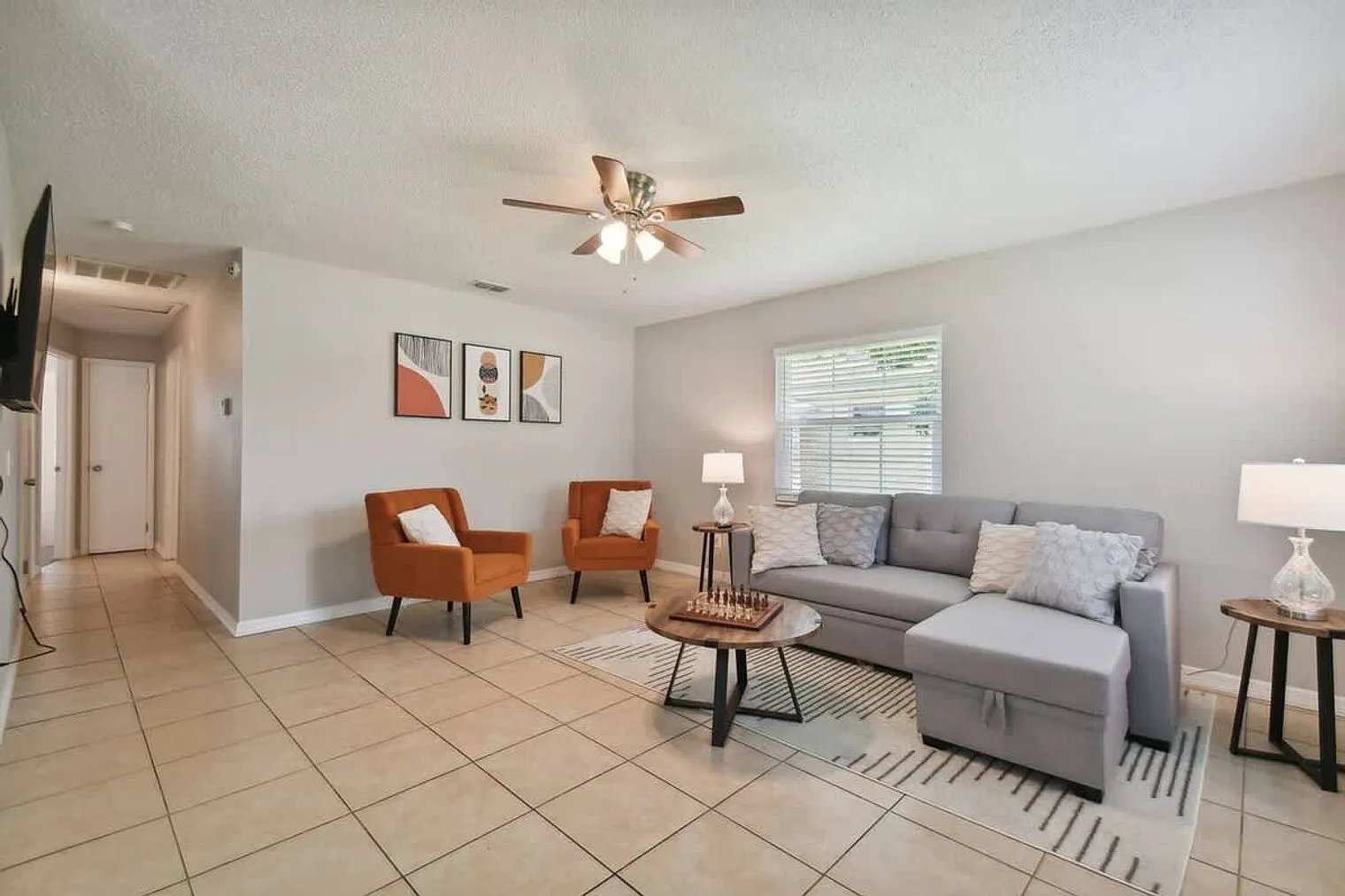 3 bed, 2.0 bath, 1227 sqft, $5,162 — Photo 1