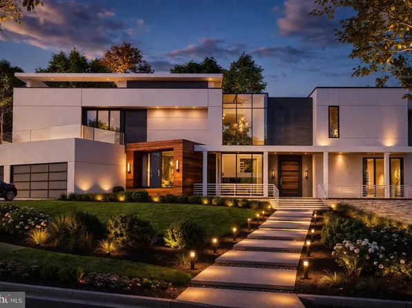 8400 Martingale Dr, Mc Lean, VA 22102