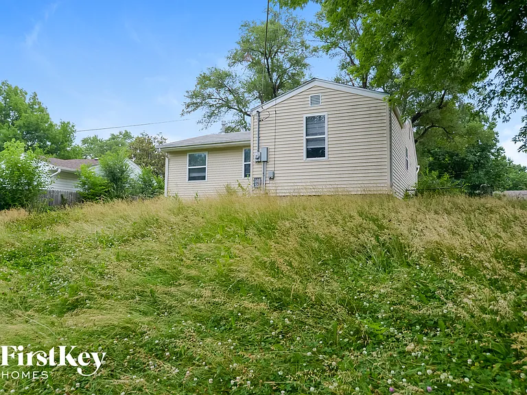 4310 Ditzler Ave — Photo 14