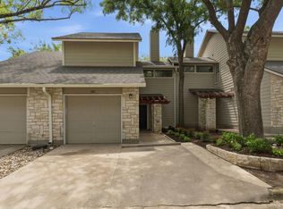 512 Eberhart Ln APT 1402, Austin, TX 78745