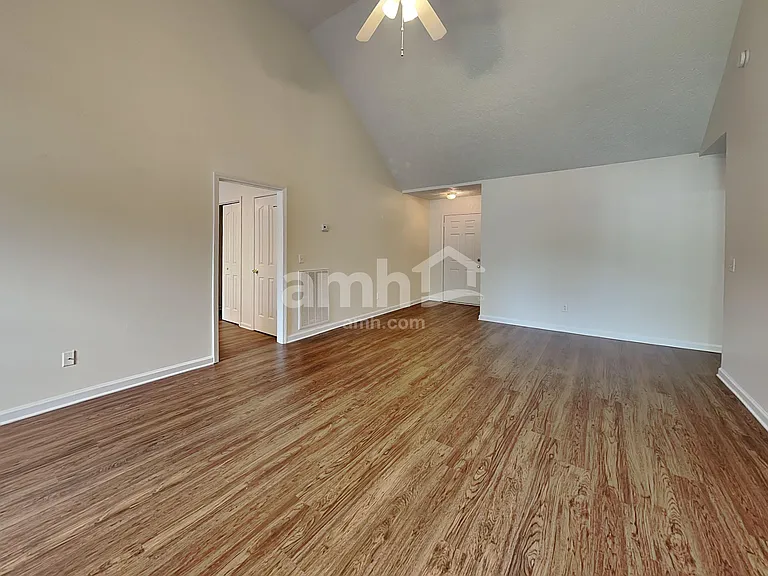 643 Glenties Dr — Photo 7