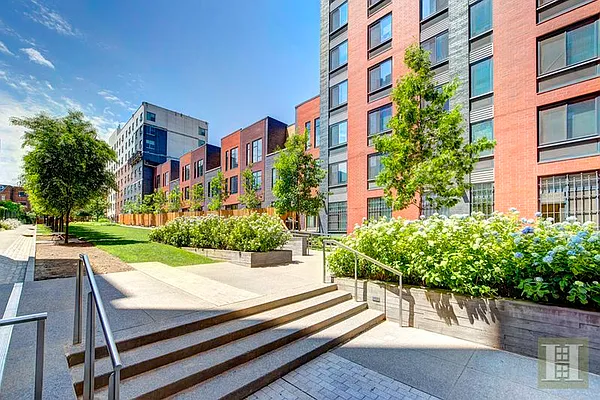 Rented by Halstead Real Estate | media 47