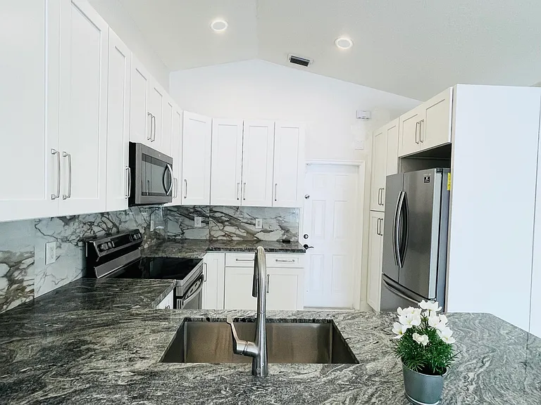 4354 Mahogany Ridge Dr — Photo 3