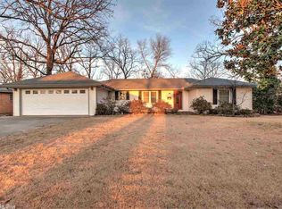 3760 Lakeview Rd, N Little Rock, AR 72116