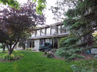 5928 Bel Mar Ave, Racine, WI 53402